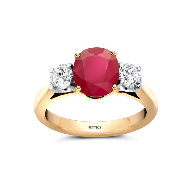 Ruby 1.65ct and Diamonds Ring